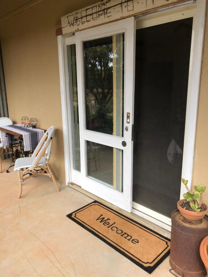 No 3 @ Bed In A Shed B&Bs Watervale ภายนอก รูปภาพ